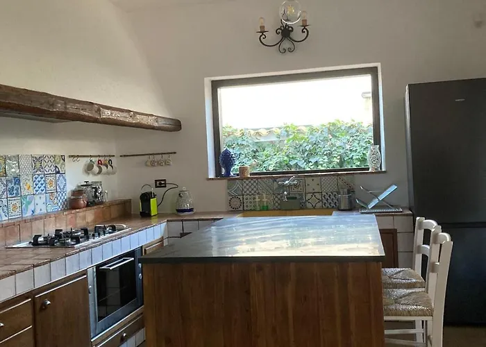 Villa Charming By The Sea In Sicily Carini