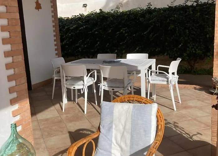 Charming By The Sea In Sicily Villa